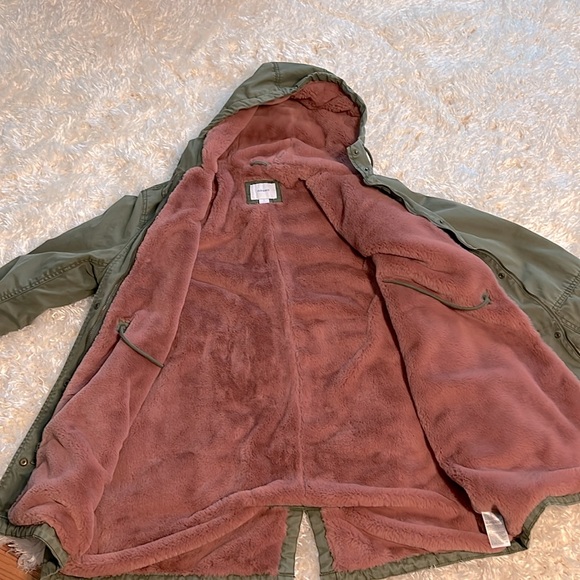 Old Navy Women's Green Utility Jacket with Hood - Picture 4 of 7